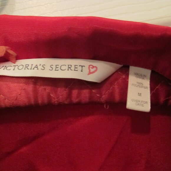 Victoria Secret Nightshirt Size Medium RED - Picture 3 of 4